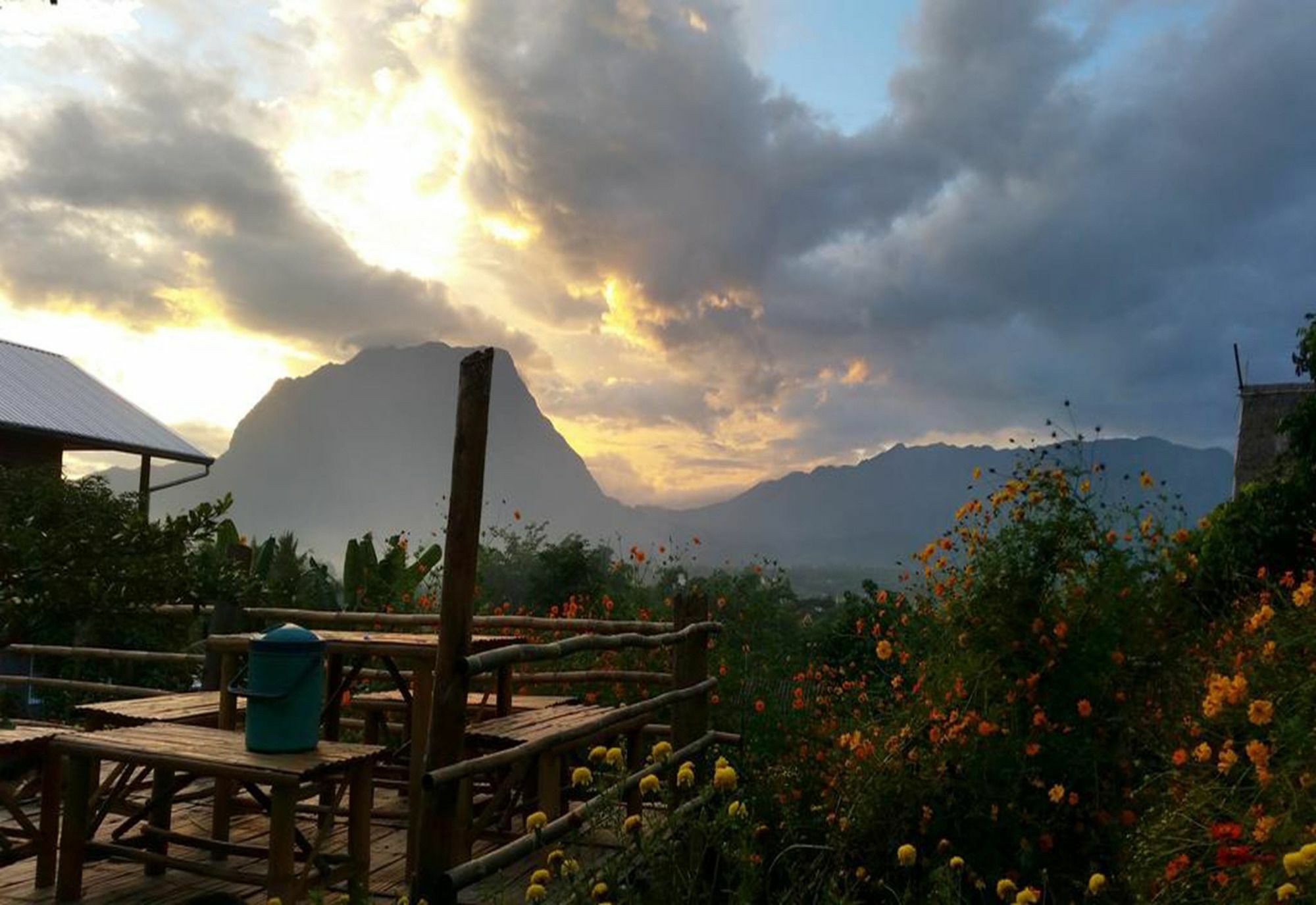 Baan Aingdoi Homestay, Chiang Dao Exterior foto