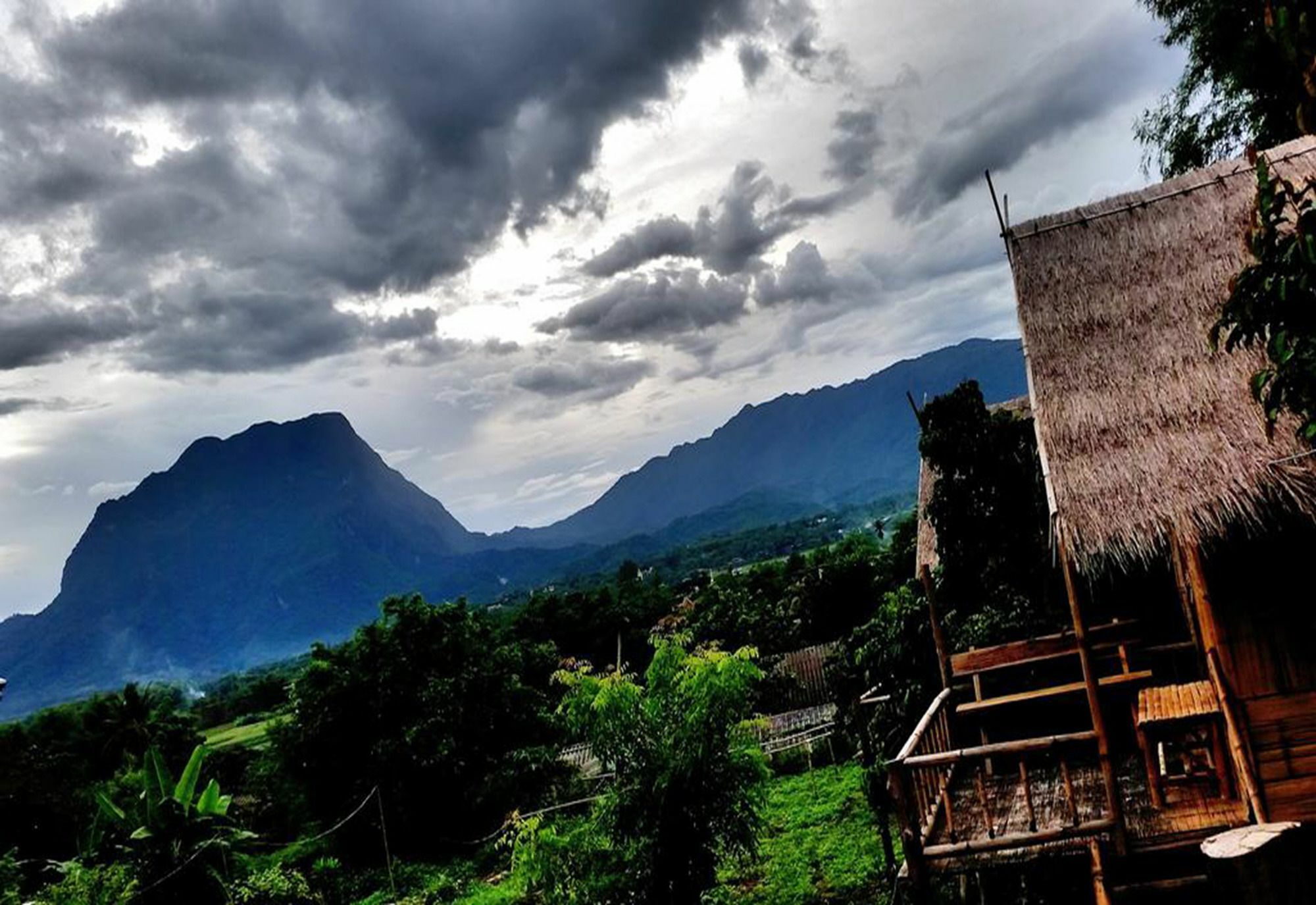 Baan Aingdoi Homestay, Chiang Dao Exterior foto